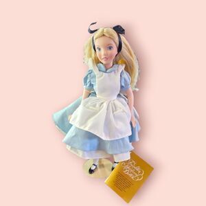 Franklin Mint Alice in Wonderland Heirloom doll